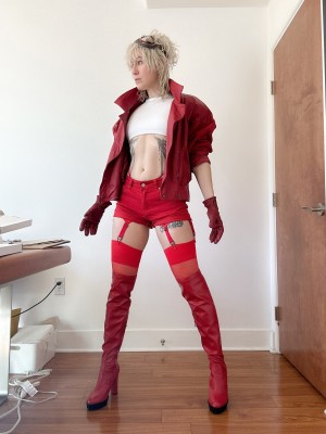 Comicbookgirl19 Photo #42