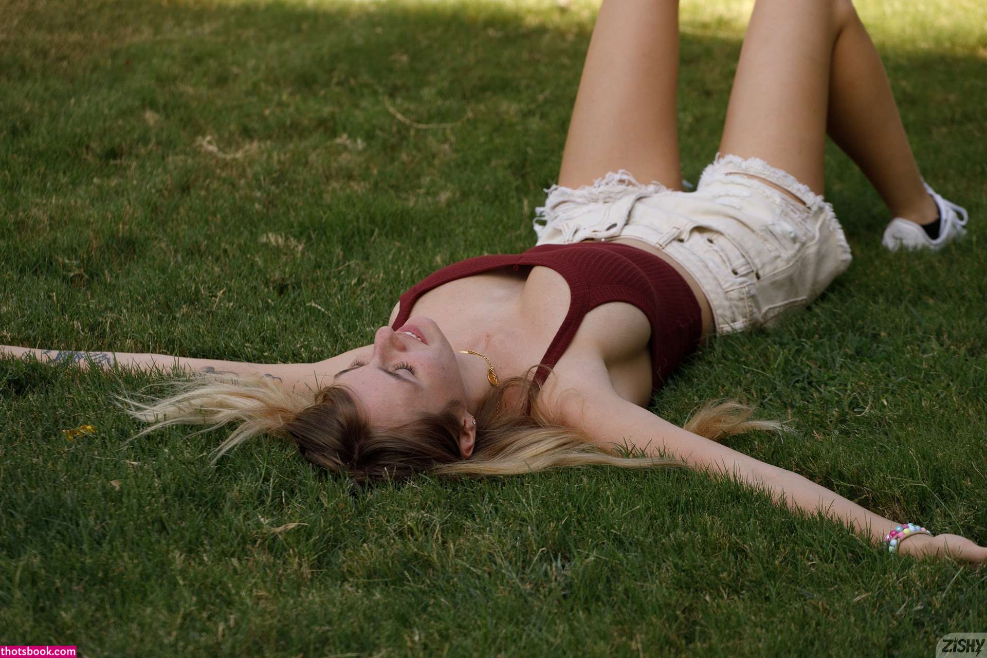 angelyoungsxxx Photo #14