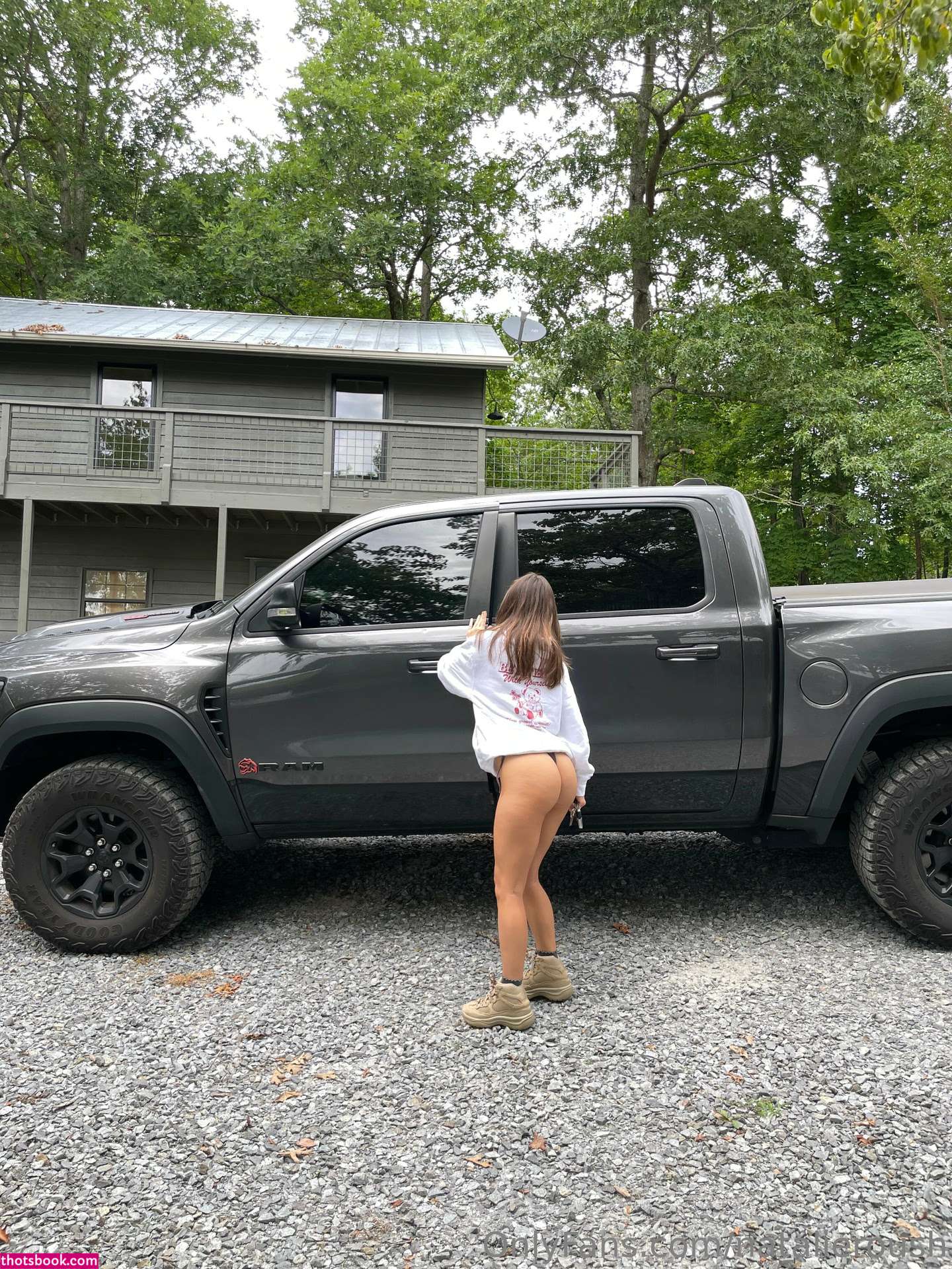 Natalie Roush Photo #2370