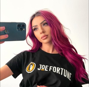 Angelmelly Photo #46