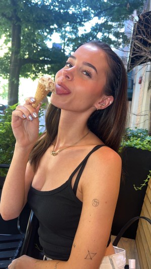 Lea Elui Photo #10
