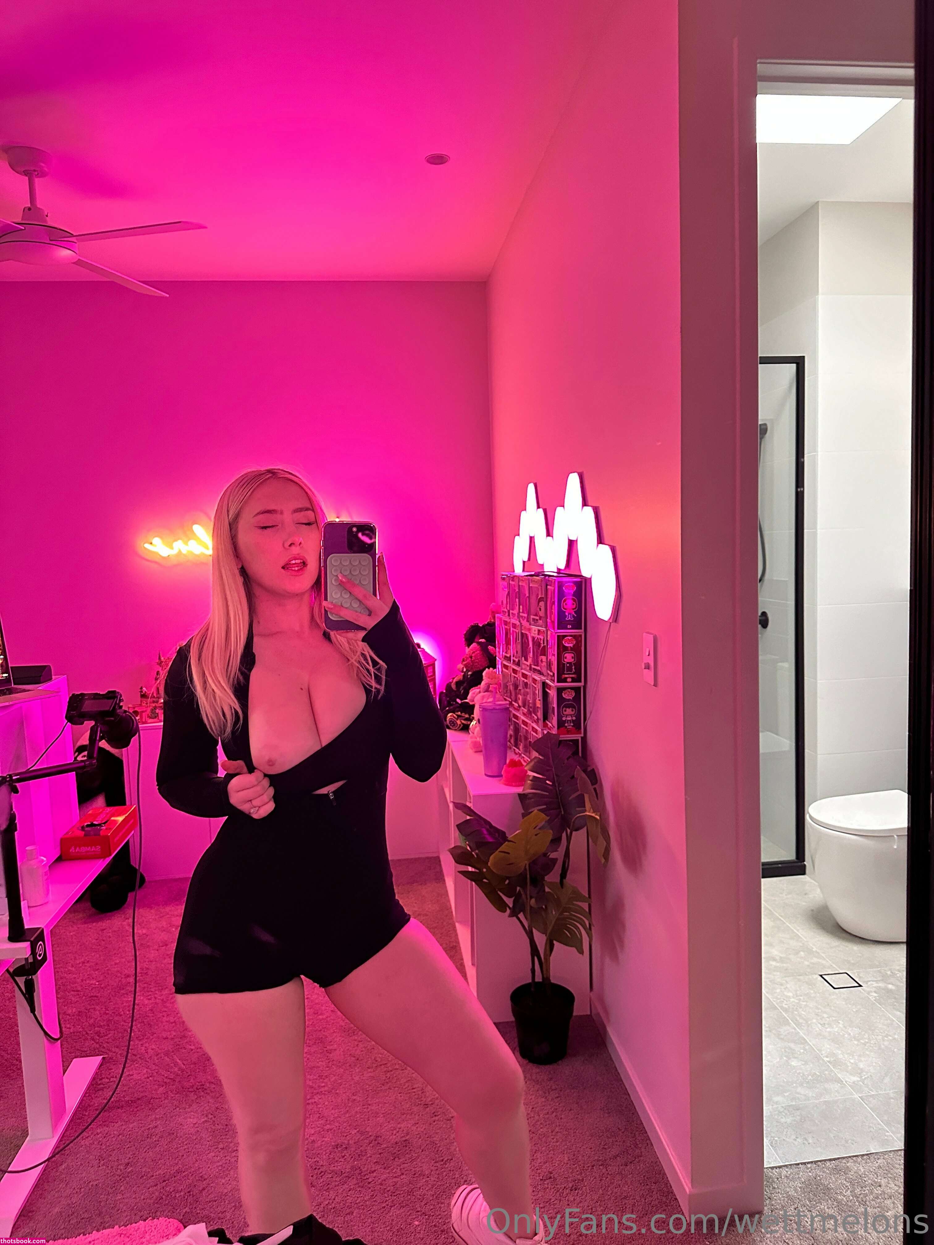 Wettmelons Photo #278