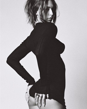 Elsie Hewitt Photo #57