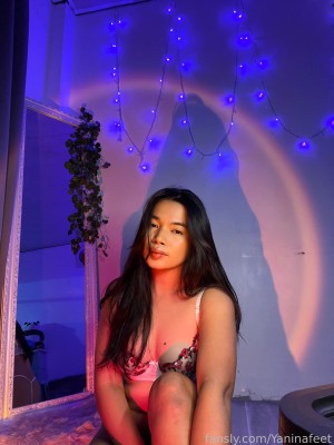 Yaninafeet Photo #72