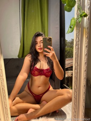 Yaninafeet Photo #122