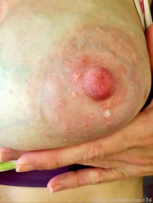 Simonnettamilk Photo #4