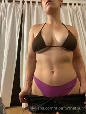 Aloeforthatburn Photo #126