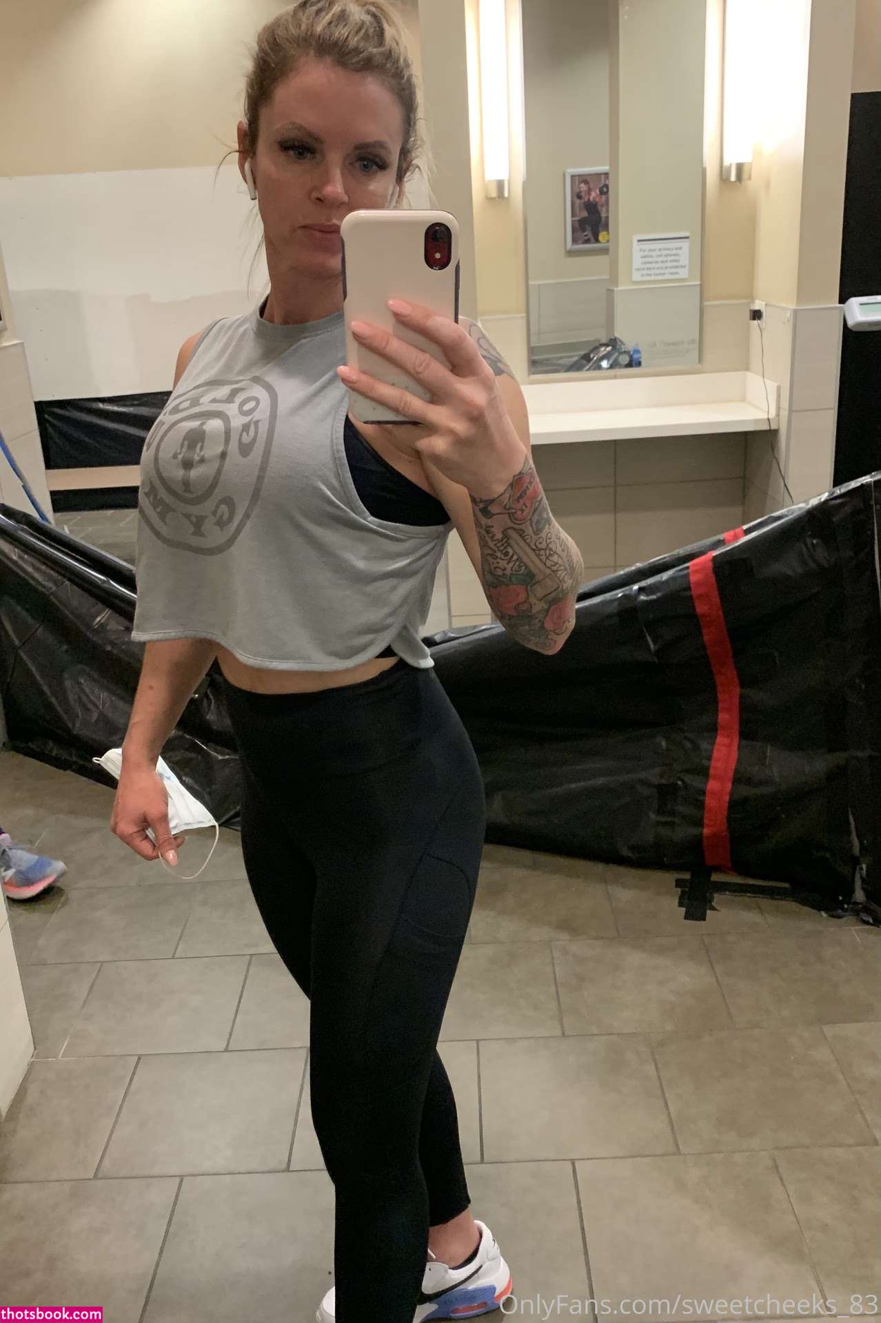 sweetcheeks83 Photo #322