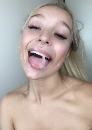 Abl0ndegirl Photo #25