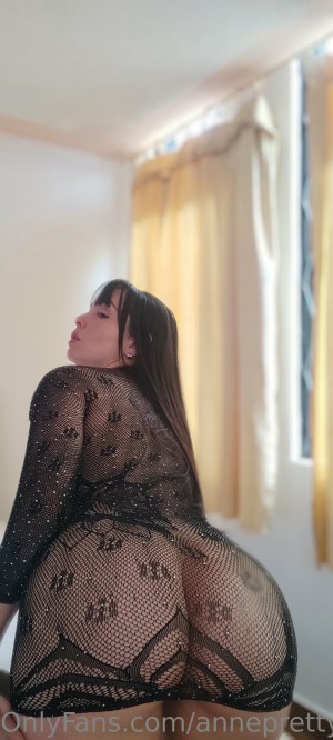 Anny Caraballo Photo #26