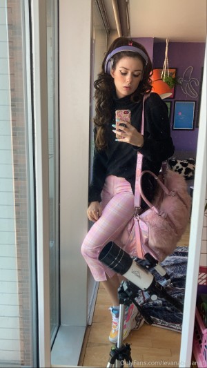 Levana Banana Photo #60