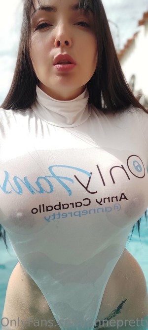 Anny Caraballo Photo #37