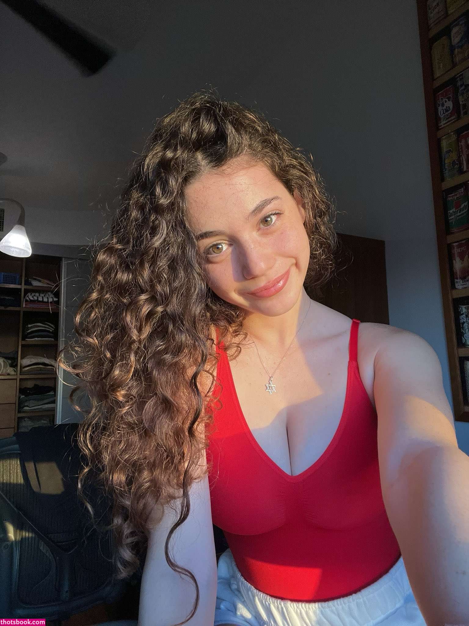 Gali Gool Photo #143