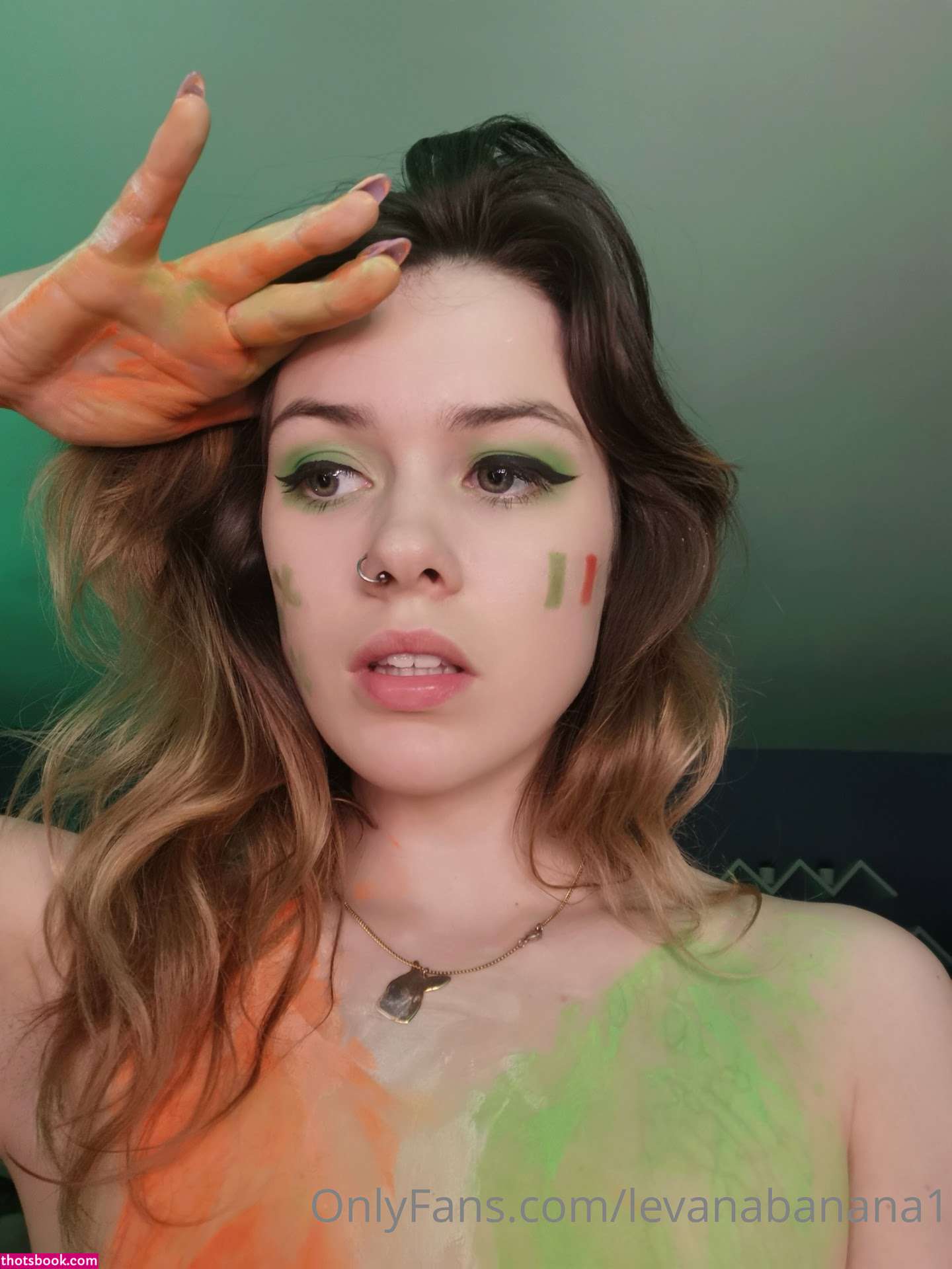 Levana Banana Photo #123