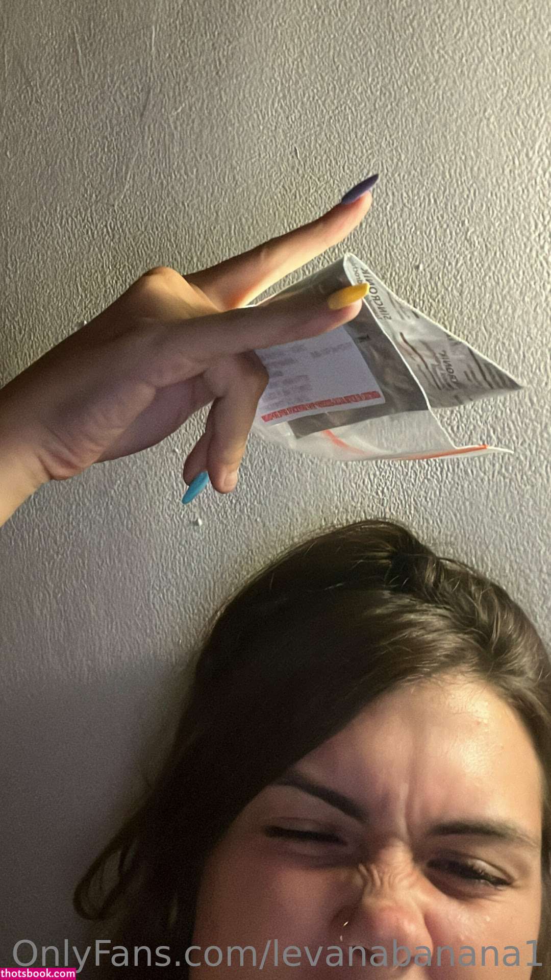 Levana Banana Photo #140