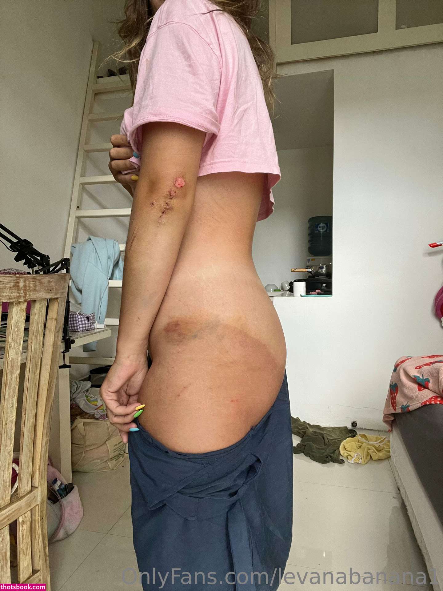 Levana Banana Photo #151