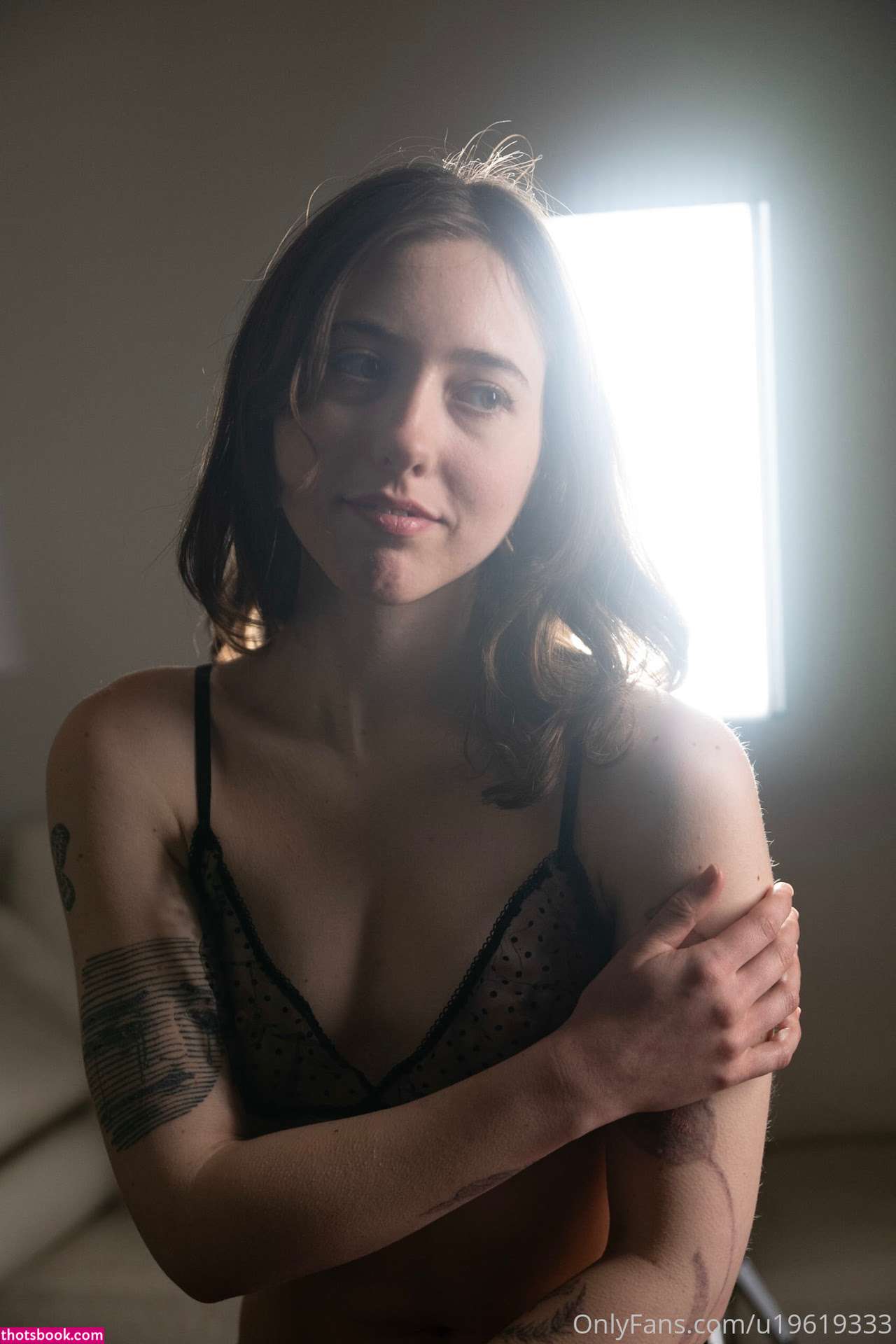 lovecharlaine Photo #16