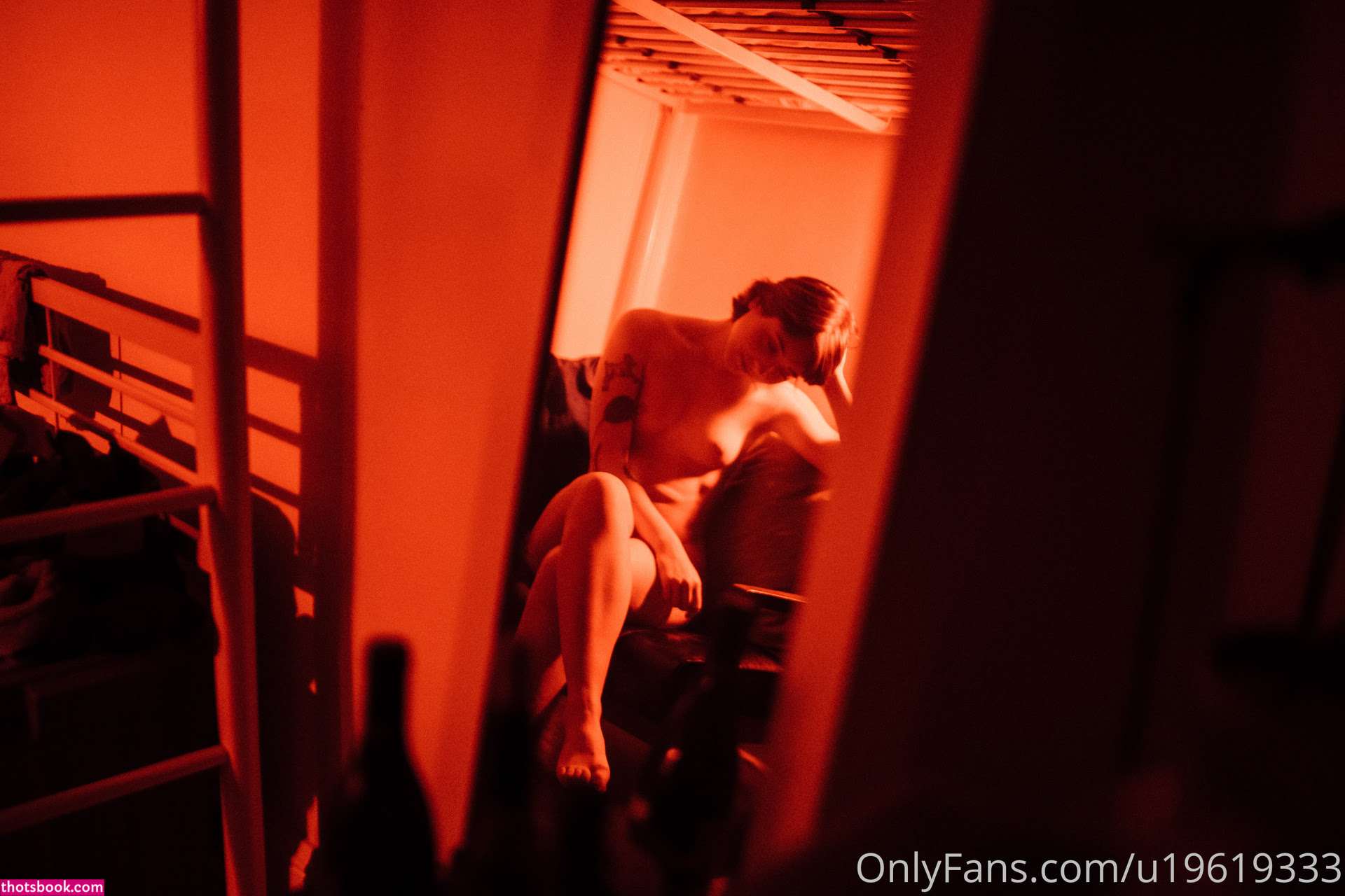 lovecharlaine Photo #30