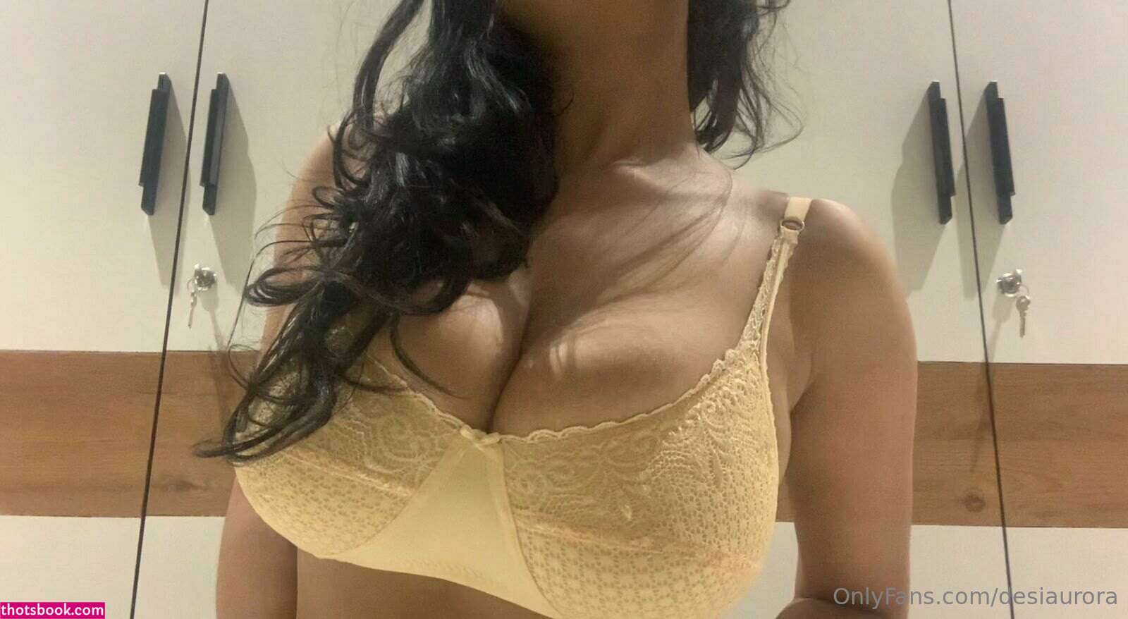 Desiaurora Photo #44