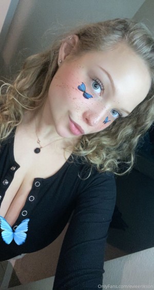 Evie Erikson Photo #36