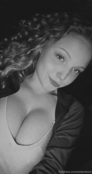 Evie Erikson Photo #56