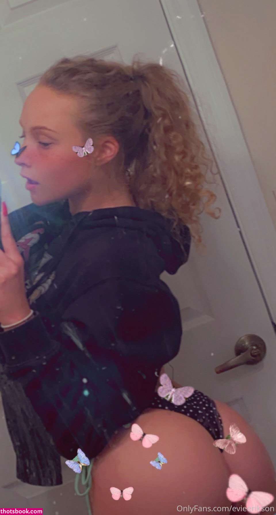 Evie Erikson Photo #107