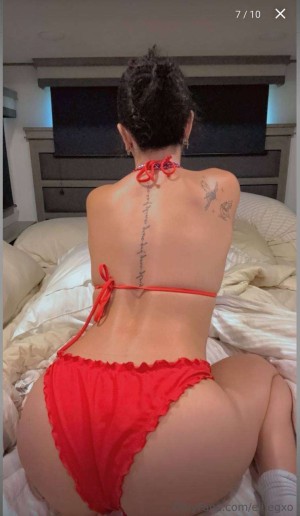 Ellie Vandeel Photo #21