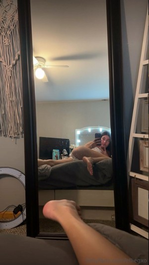 Ellie Vandeel Photo #44