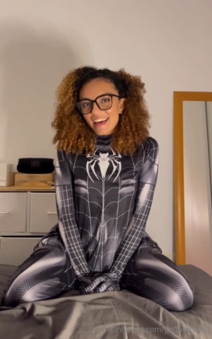 Goldencurls3 Photo #31