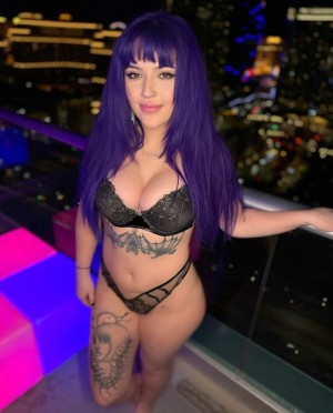 Wanda Sophia Photo #37