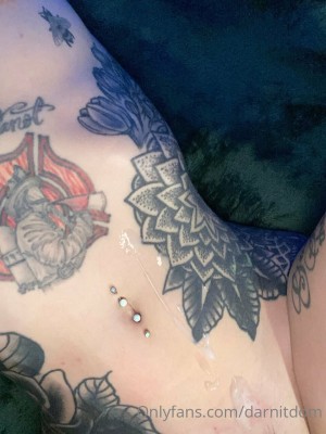 Darnit Domi Photo #5