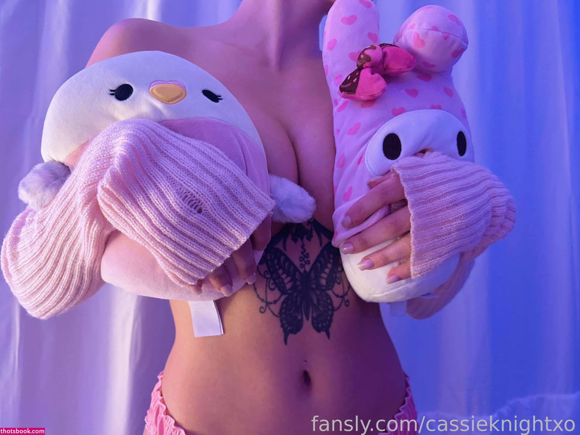 cassieknightxo Photo #49