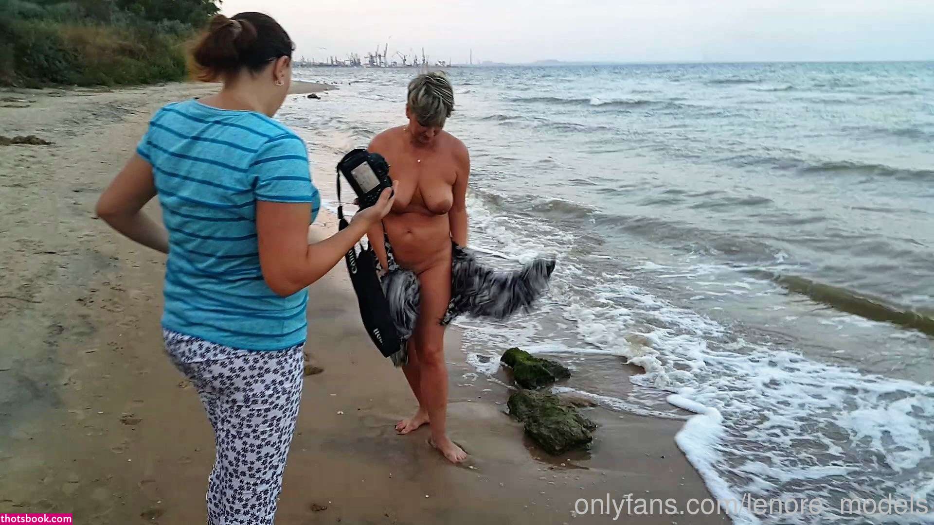 Lovely Lenore Photo #118