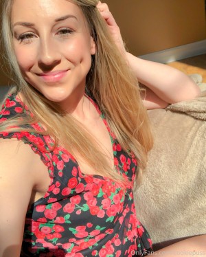 Cookiepuss Photo #37