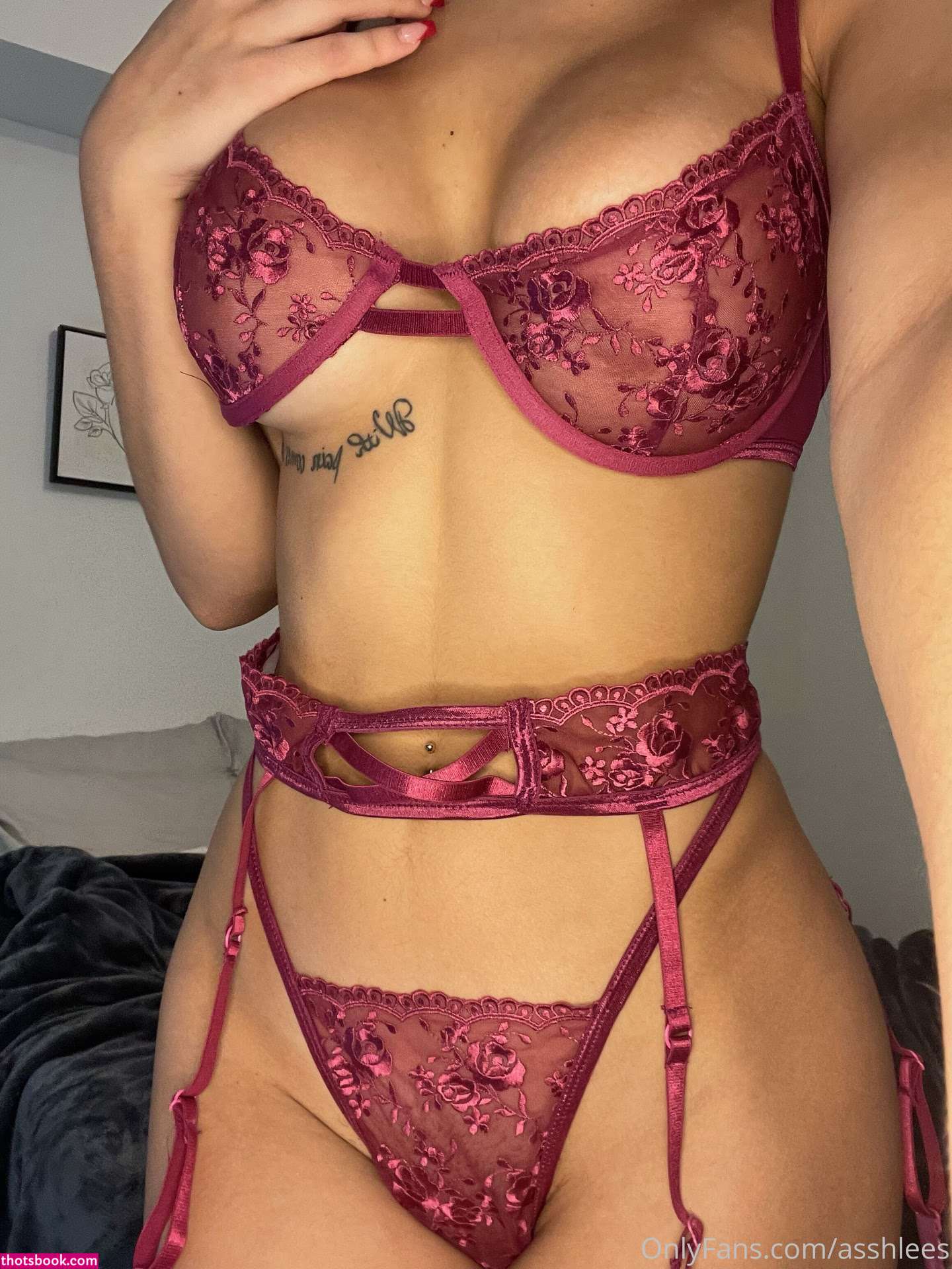 Ashleenicoleee Photo #18