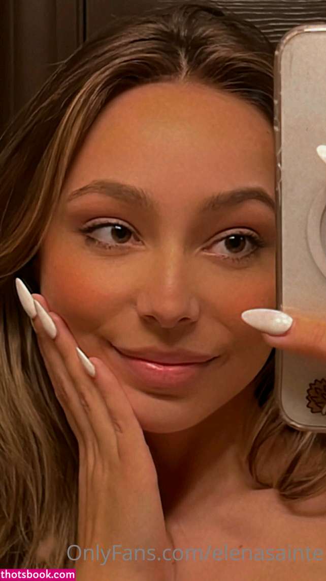 elenasainte Photo #16