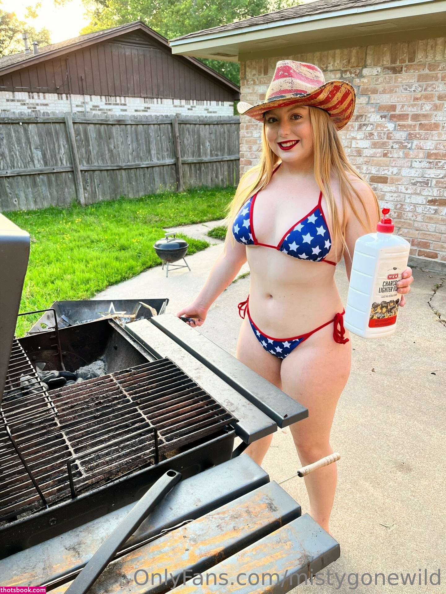 mistybluegonewild Photo #41