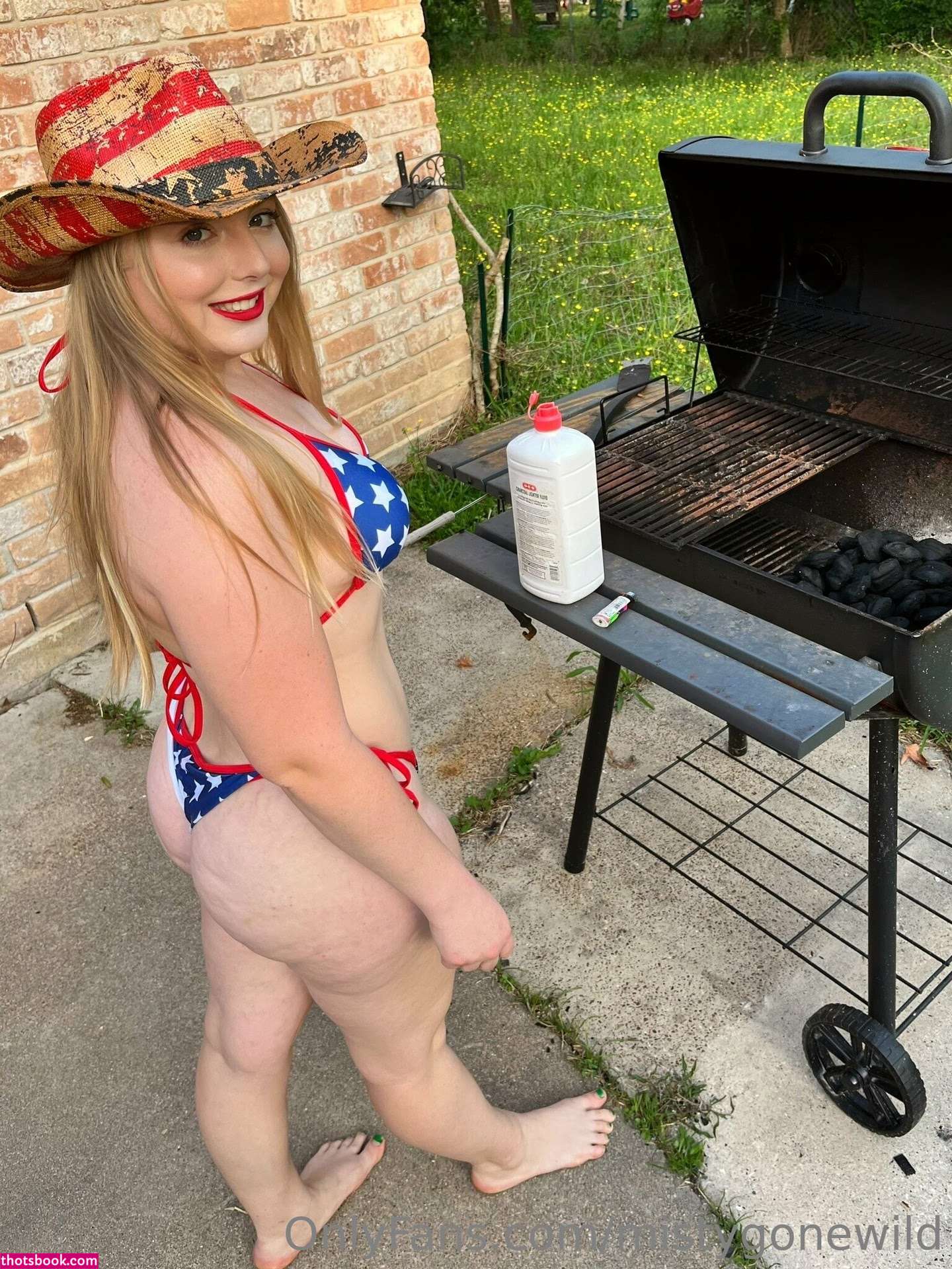 mistybluegonewild Photo #56