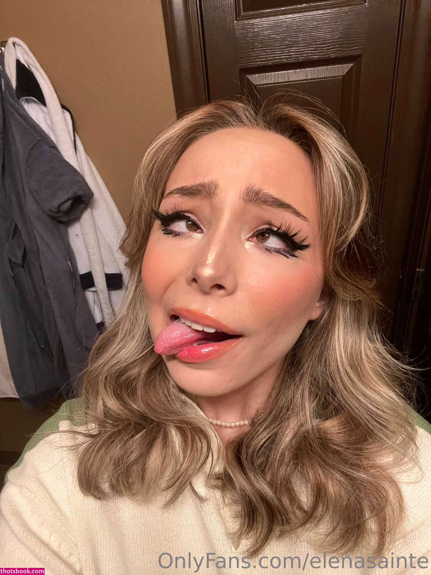 elenasainte Photo #83