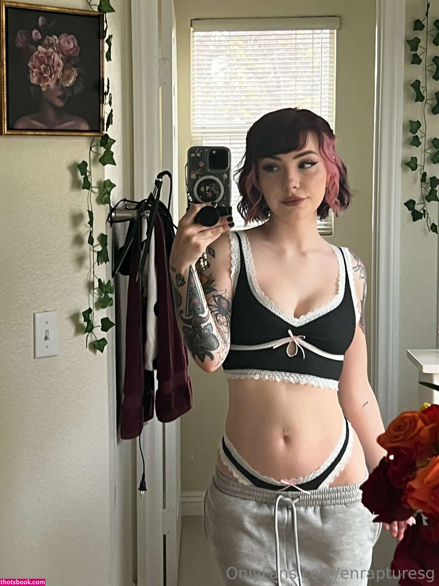 enrapturesg Photo #99