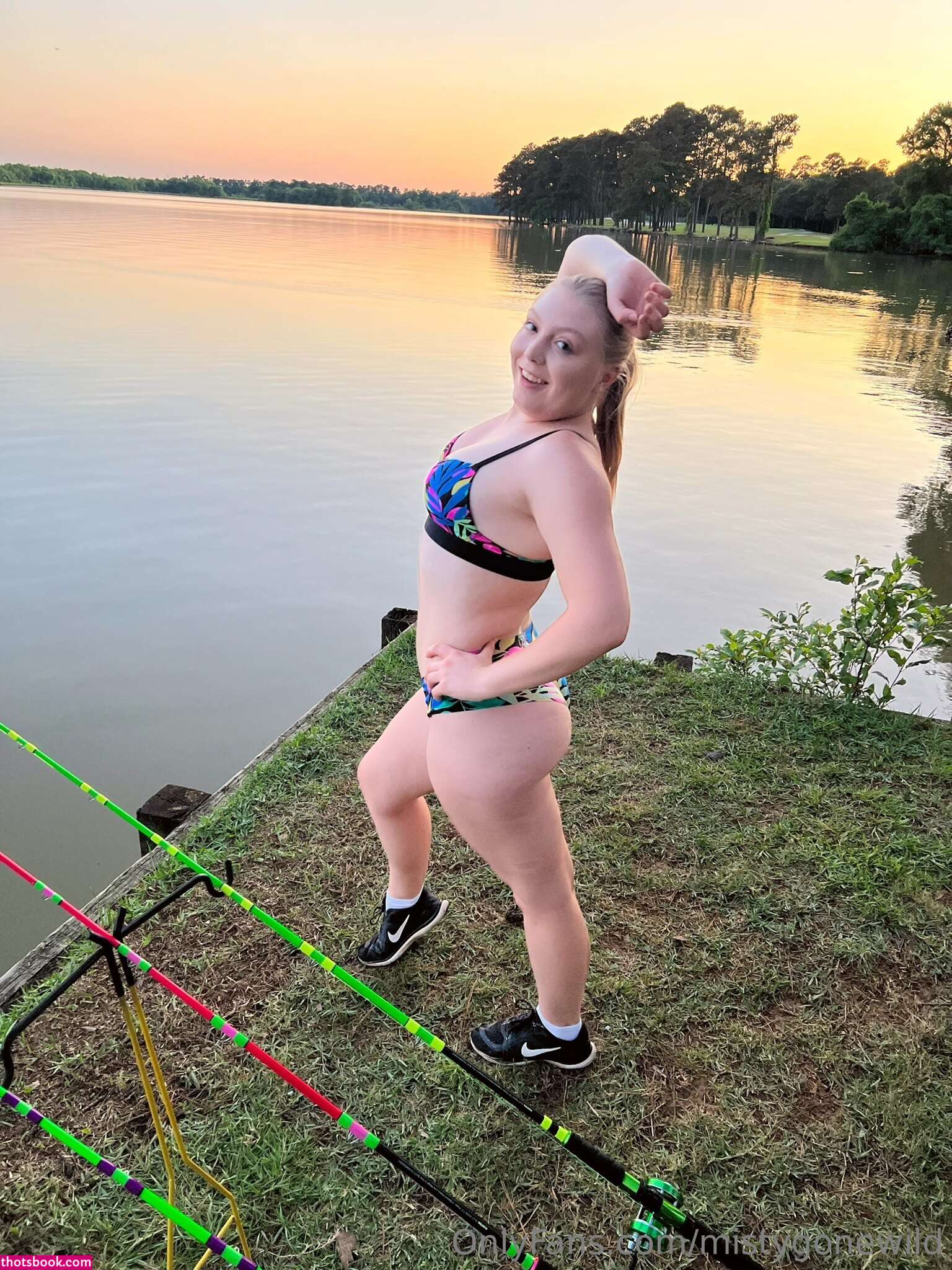 mistybluegonewild Photo #101