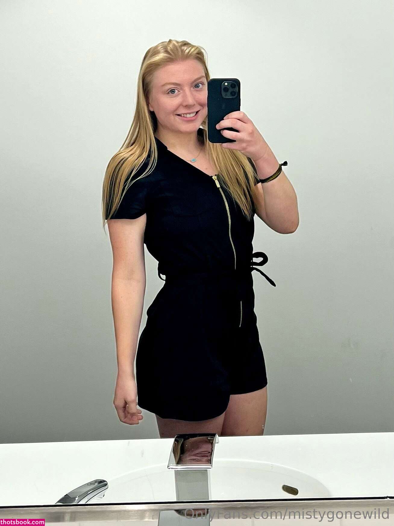 mistybluegonewild Photo #147