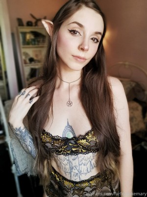 Maryanne Viau Photo #65