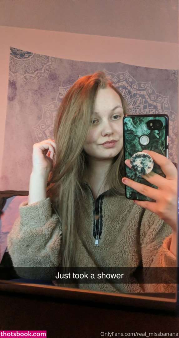 Miss Banana Photo #50