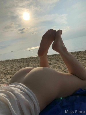 Miss Flora Femdom Photo #67