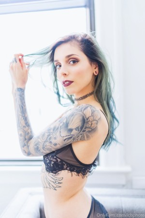 Maryanne Viau Photo #237