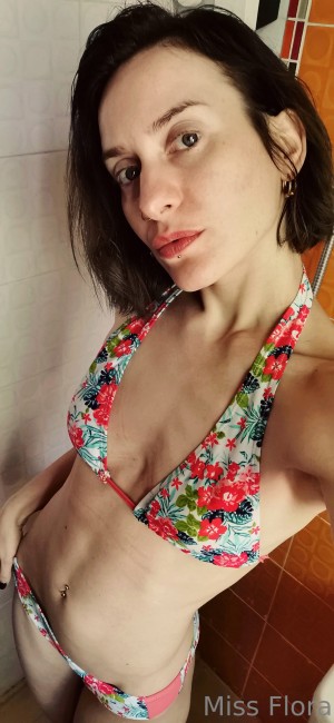 Miss Flora Femdom Photo #233