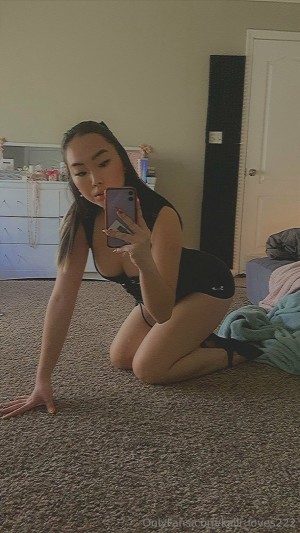 waifupeanut Photo #102