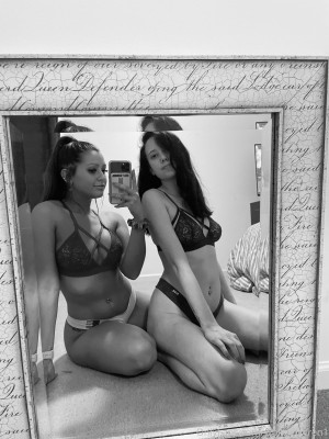 Whitneywren1 Photo #106