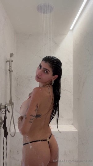 Mia Khalifa Photo #813